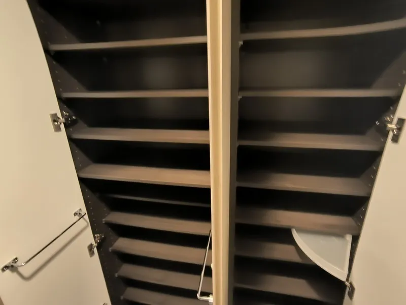 Geo Tower Minamimorimachi - Interior - ["Shelving", "Closet", "Shelf"]