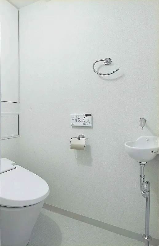 RESIDIA Kanda Iwamotocho II - Interior - ["Bathroom", "Toilet seat", "Property"]