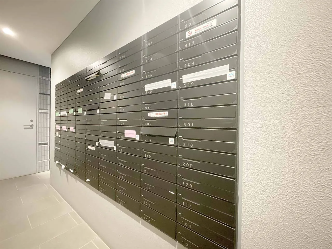 Mynavi Stay Osaki 2 - Exterior - ["Flooring", "Locker", "Tile Flooring"]