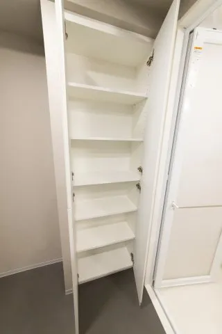 Proud Flat Sumida Hikifune - Interior - ["Shelf", "Fixture", "Wood"]