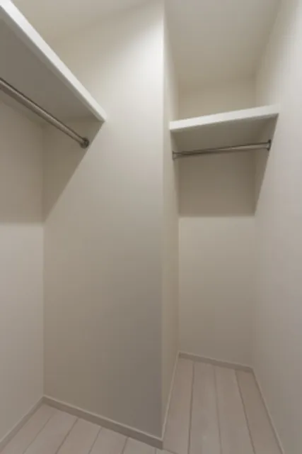 Farel Sasazuka II - Interior - ["Wood", "Fixture", "Floor"]