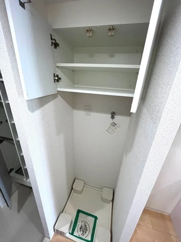 HF Ryogoku Residence - Interior - ["Silver", "Tile Flooring", "Tile"]