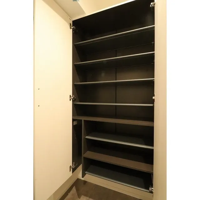 Astoria - Interior - ["Shelf", "Shelving", "Rectangle"]