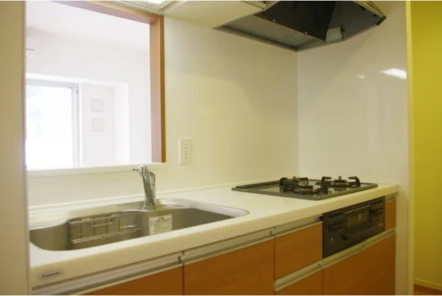 Stylio Shinagawa Nakanobu - Interior - ["Tap", "Cabinetry", "Countertop"]