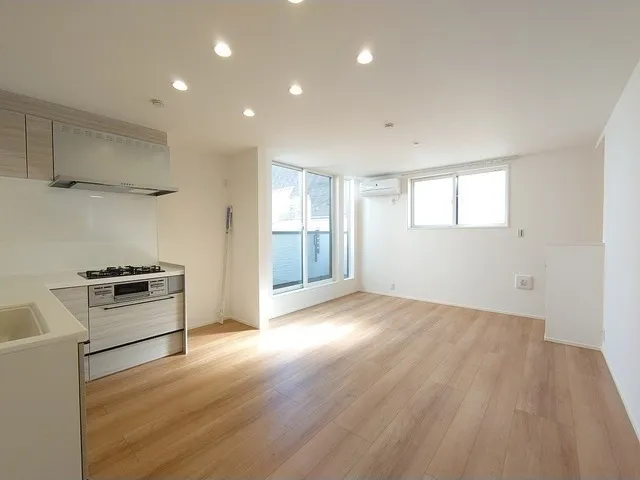 Kolet Hatagaya#04 - Interior - ["Property", "Cabinetry", "Window"]