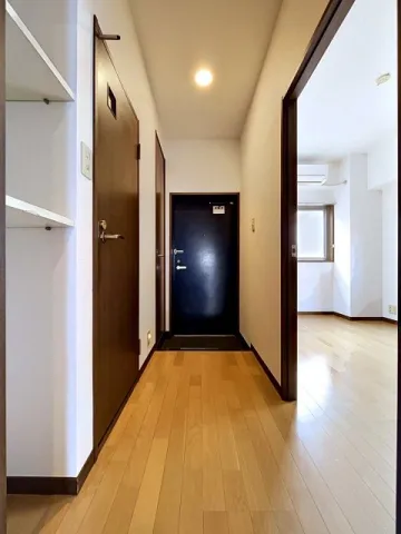 Garden Home Sanno Hills - Interior - ["Flooring", "Floor", "Wood"]