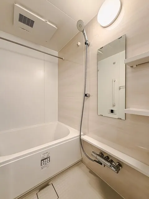 Brookside Residence Kiba - Interior - ["Flooring", "Plumbing fixture", "Floor"]