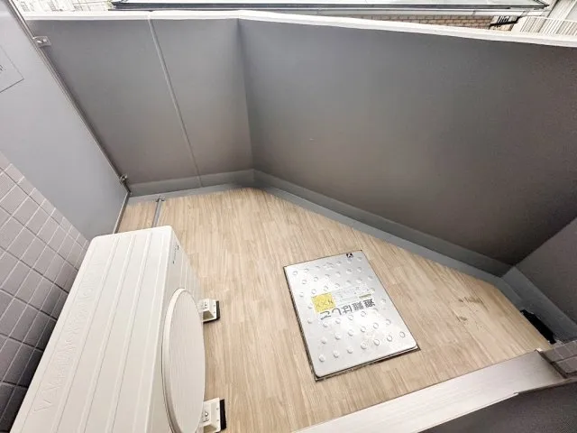 Presence Kiba Park - Interior - ["Floor", "Composite material", "Tile"]