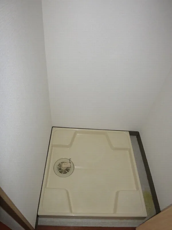 Prime Urban Waseda - Interior - ["Ceiling", "Plaster"]