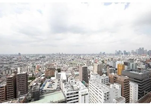 Merukumaru Keio Sasazuka Residence - Interior - ["Urban area", "Building", "Daytime"]