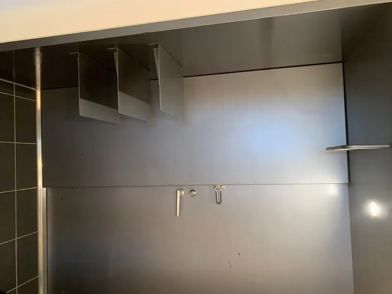 Gran Casa Minami Aoyama - Interior - ["Grey", "Metal", "Glass"]