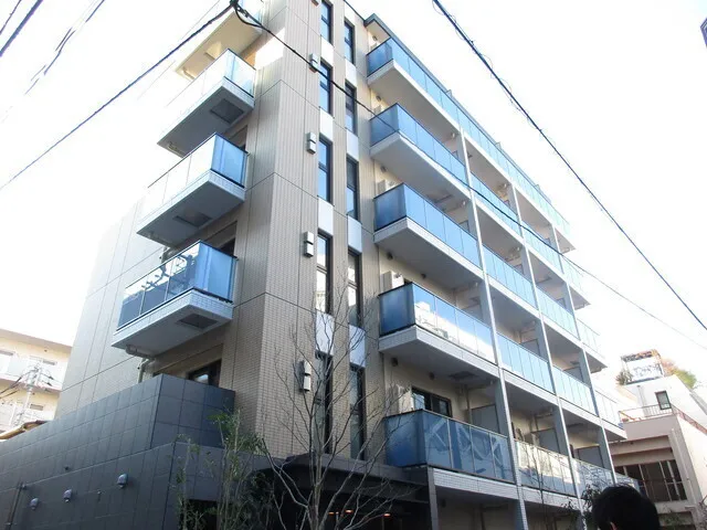 Vique Bright Minamiazabu - Exterior - ["High-rise building"]