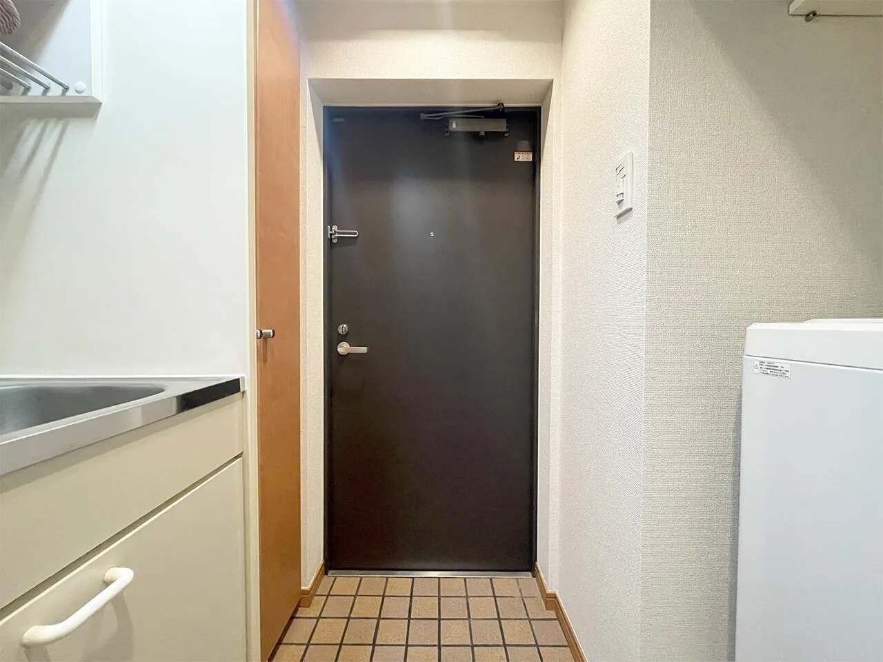 Mynavi STAY Miraie Shin-Nihonbashi - Interior - []