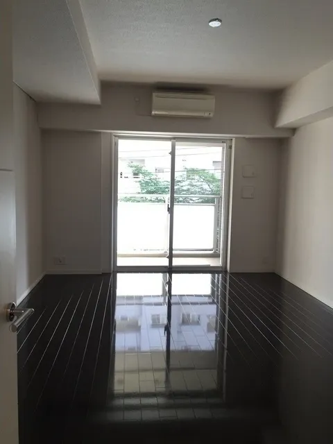 Conforia Higashi-Ikebukuro  - Interior - ["Property", "Room", "Building"]