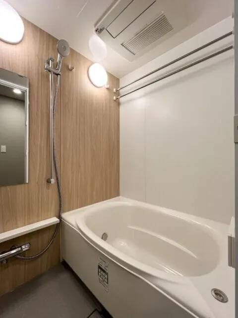 Royal Parks Ariake - Interior - ["Plumbing fixture", "Bathroom", "Flooring"]