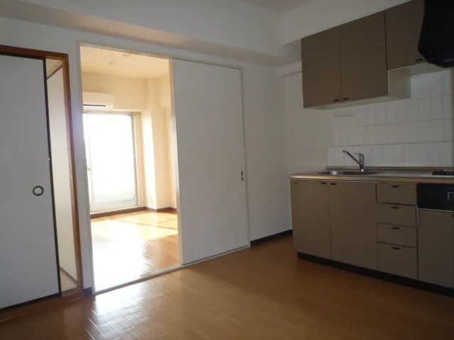Echopia - Interior - ["Flooring", "Floor", "Interior design"]