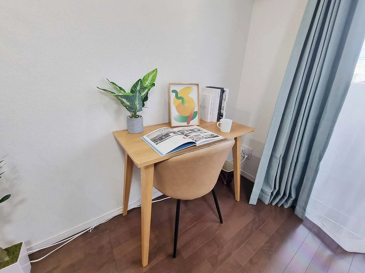 Mynavi STAY Hon-Haneda - Interior - ["Furniture", "Wood", "Interior design"]