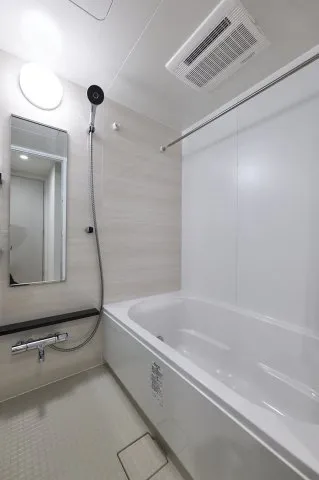 Proud Flat Sumida Hikifune Diage - Interior - ["Bathtub", "Plumbing fixture", "Building"]