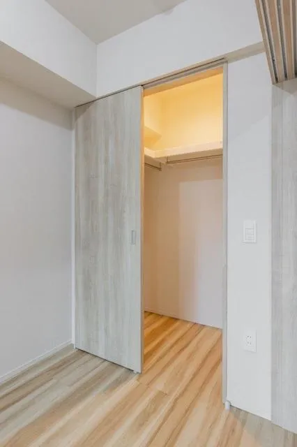 Geoent Ikebukuro - Interior - ["Wood", "Interior design", "Fixture"]