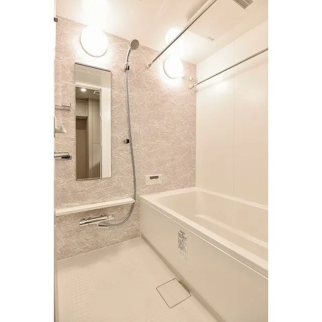 Comforia Morishita Riverside - Interior - ["Shower head", "Plumbing fixture", "Property"]