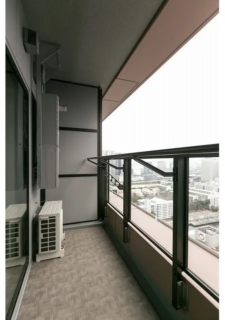 Shinagawa Heart View Tower - Interior - ["Glass", "Apartment", "Metal"]