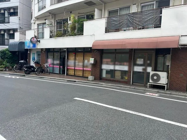 Kitasenju Daisan Diamond Mansion, Rooms 106 and 107