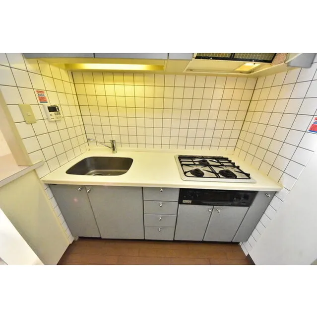 Plaille Hamamatsucho - Interior - ["Cabinetry", "Rectangle", "Major appliance"]