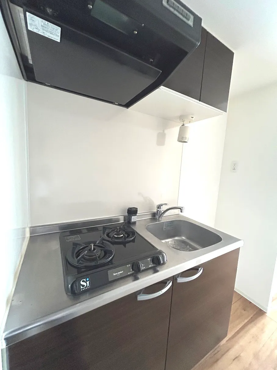 Orchid Residence Oshima - Interior - ["Cabinetry", "Countertop", "Gas stove"]