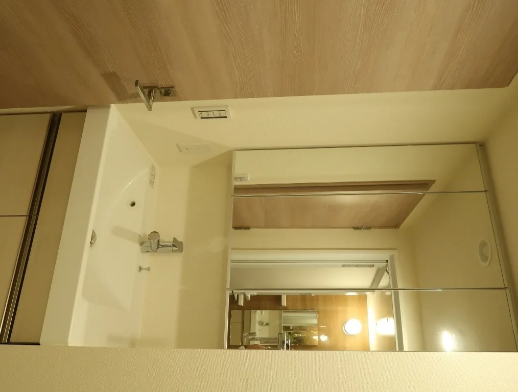 ORSUS Shin-Ekoda - Interior - ["Interior design", "Wood", "Fixture"]