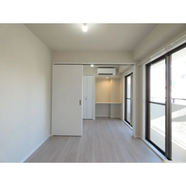 Milia Residence Nakano Yayoicho - Interior - ["Building", "Fixture", "Hall"]