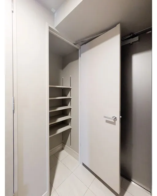 Baus Flats Kuramae - Interior - ["Flooring", "Wood", "Floor"]