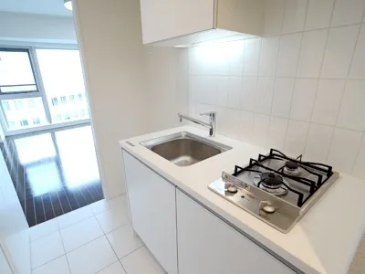 KDX Residence Shinagawa Seaside - Interior - ["Tap", "Sink", "Countertop"]