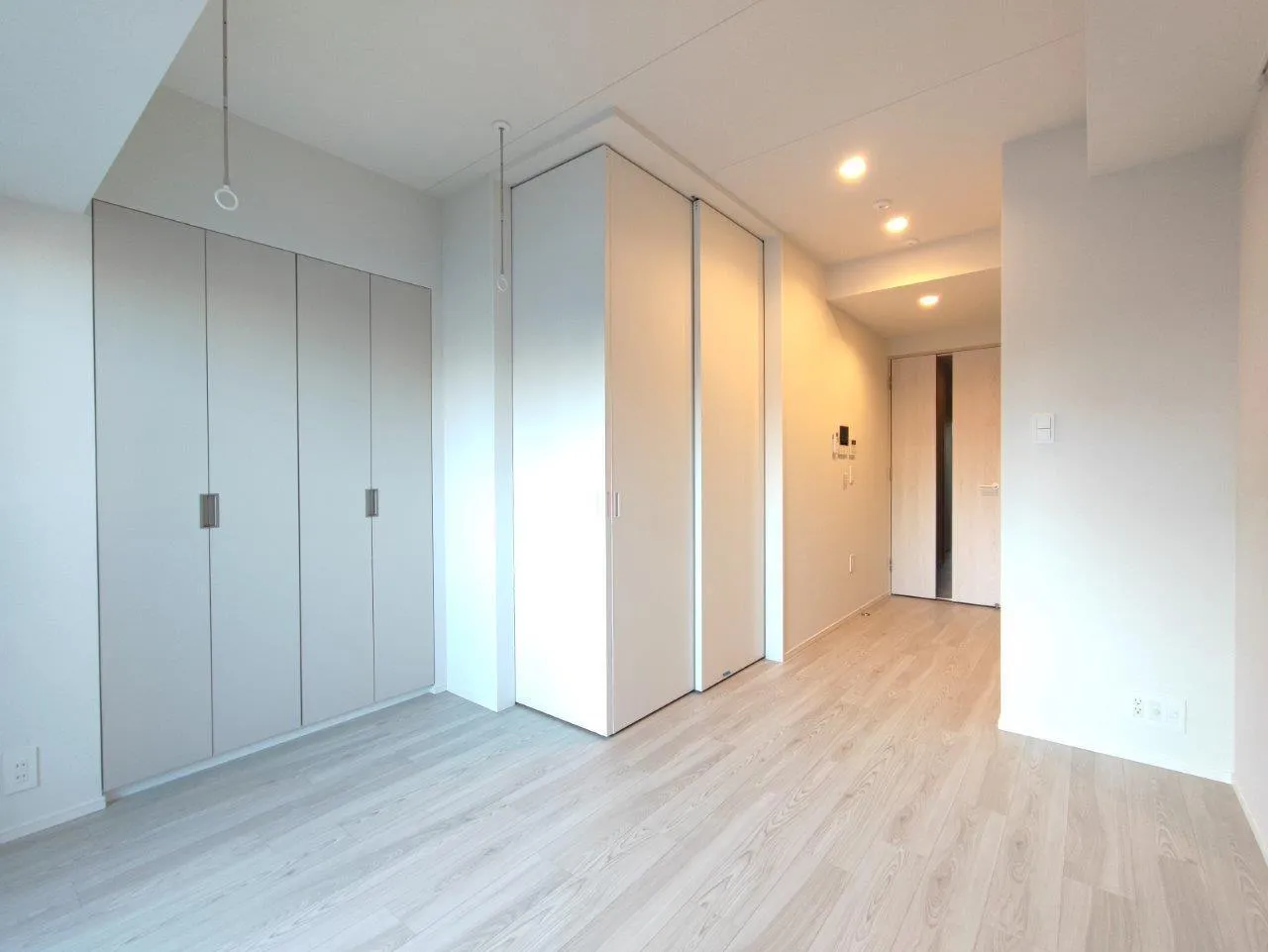 Cross Residence Takadanobaba - Interior - ["Property", "Hall", "Wood"]