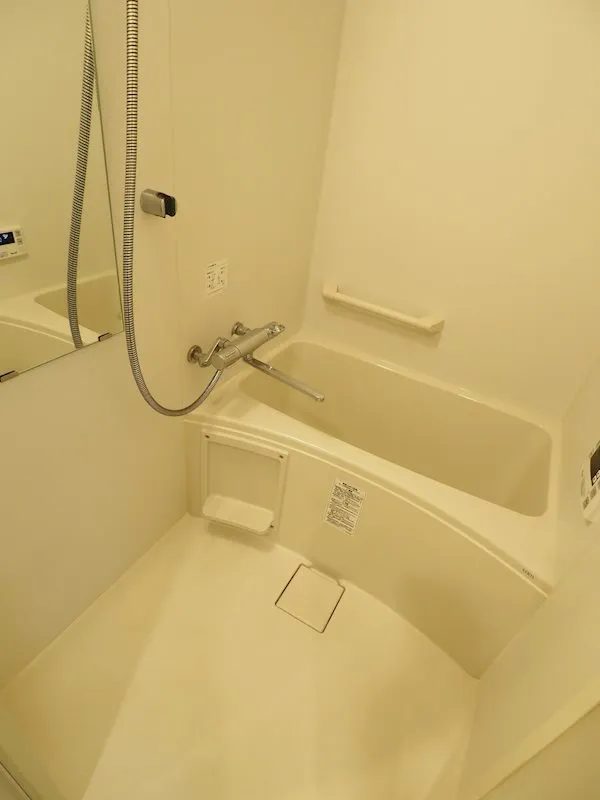 Cross Residence Iidabashi - Interior - ["Interior design", "Fixture", "Floor"]