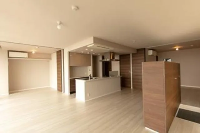 Gardenier Kinuta WEST - Interior - ["Property", "Fixture", "Wood"]