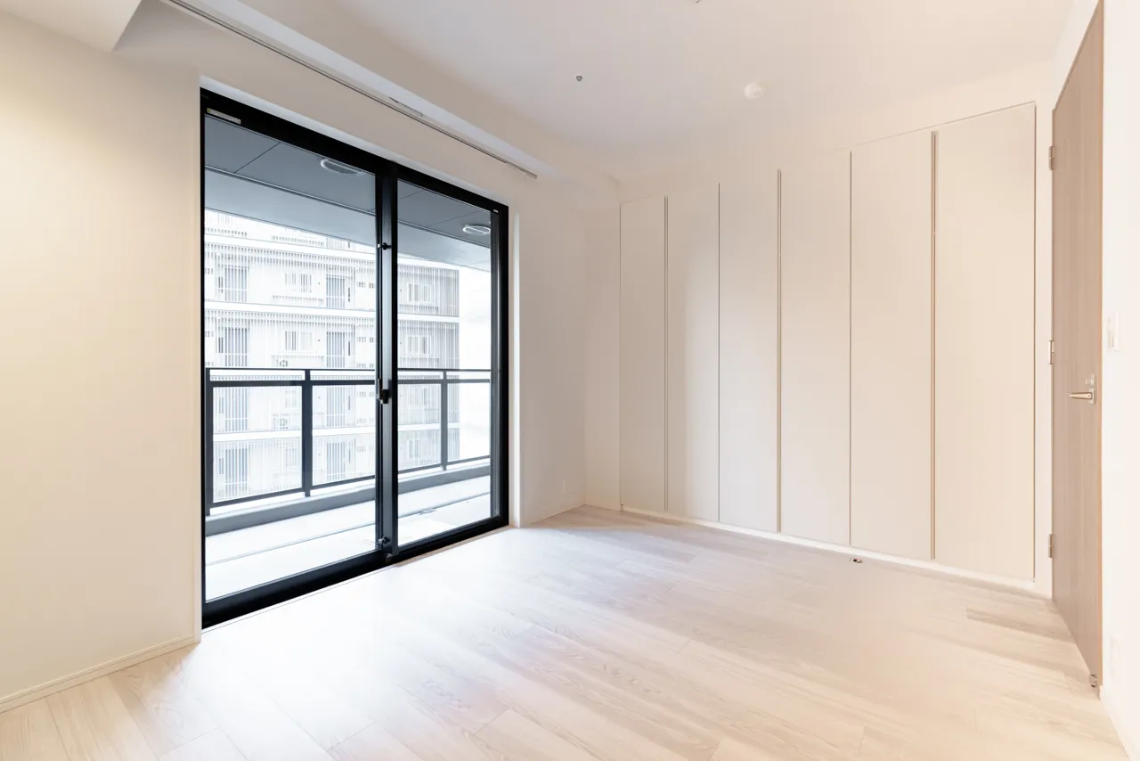 Nakano Station Residence - Interior - ["Property", "Building", "Window"]