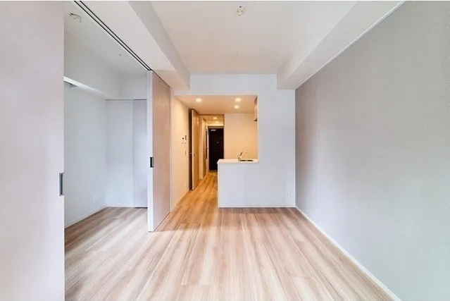 Lefon Progres Akabane Marks - Interior - ["Flooring", "Floor", "Wood flooring"]