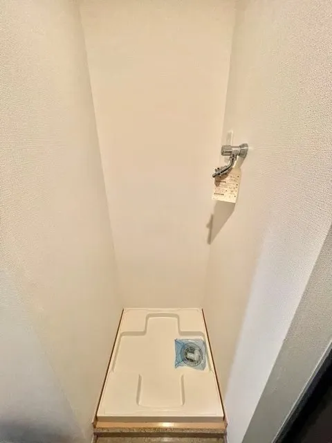RESIDIA Shima Tsuyama - Interior - ["Wood", "Floor", "Fixture"]