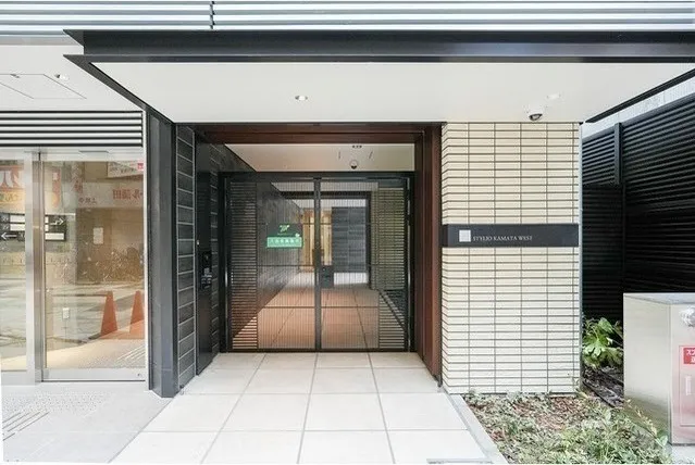 Stylio Kamata West - Exterior - ["Tile", "Tile Flooring", "Home Door"]
