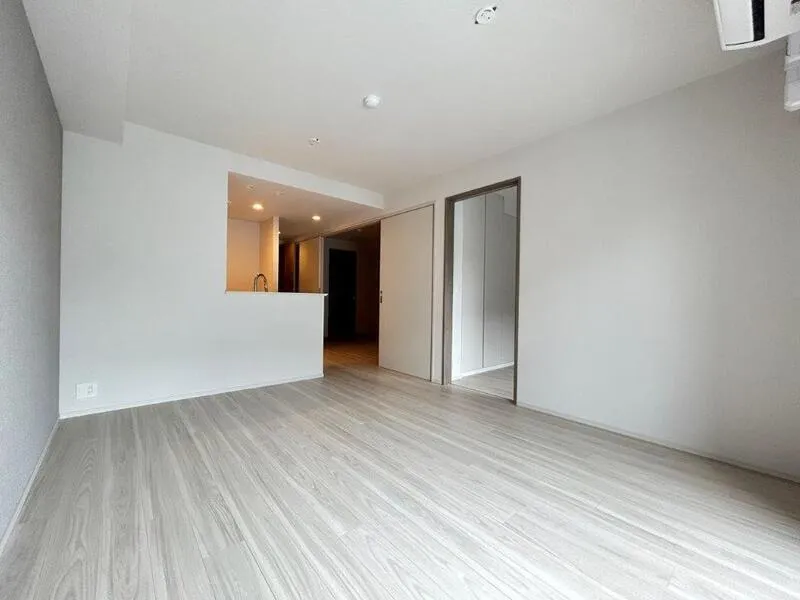 Le Fone Progre Takadanobaba North - Interior - ["Flooring", "Floor", "Wood flooring"]