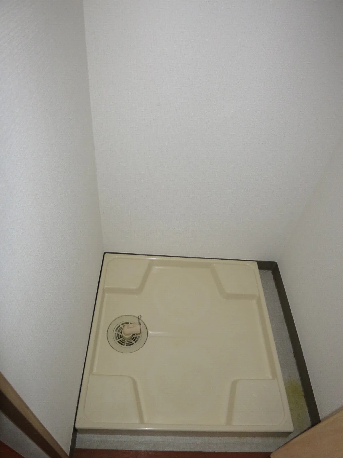 Prime Urban Waseda - Interior - ["Building", "Wood", "Rectangle"]
