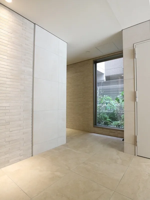 Le Fragrande Oshiage - Interior - ["Flooring", "Wall", "Floor"]