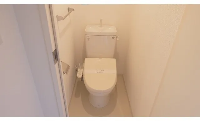 Comforia Higashinakano - Interior - ["Toilet seat", "Toilet", "Plumbing fixture"]