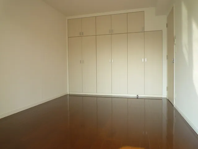 Liberte - Interior - ["Fixture", "Wood", "Floor"]