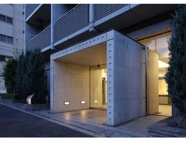 Comforia Shimokitazawa - Exterior - ["Building", "Rectangle", "Fixture"]