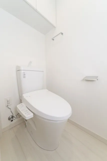 AIFLAT MEJIRO - Interior - ["Bathroom", "Property", "Toilet seat"]