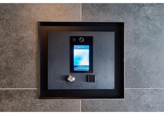 Comforia Liv Oshiage NORTH - Exterior - ["Electronic device", "Gadget", "Display device"]