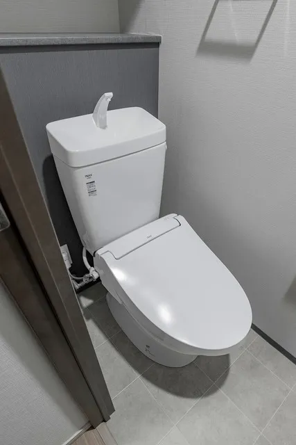 ARKMARK Otsuka - Interior - ["Toilet seat", "Plumbing fixture", "Toilet"]