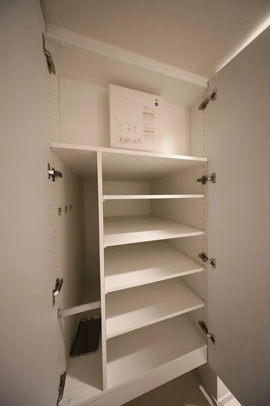 Blanchesta Iriya Grande - Interior - ["Wood", "Flooring", "Shelving"]