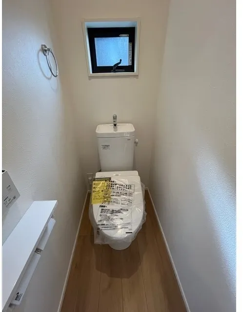 Kolet Minami Hatogaya #15 - Interior - ["Toilet seat", "Toilet", "Plumbing fixture"]